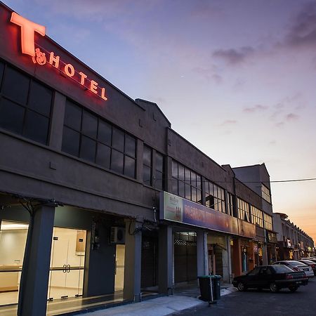 T Hotel Anggerik Alor Setar Zewnętrze zdjęcie